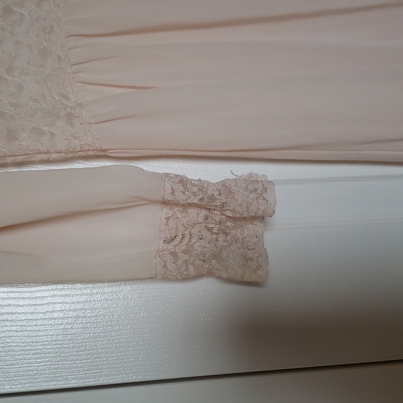 Vintage Michelene Peignoir Robe - Picture 5 of 16